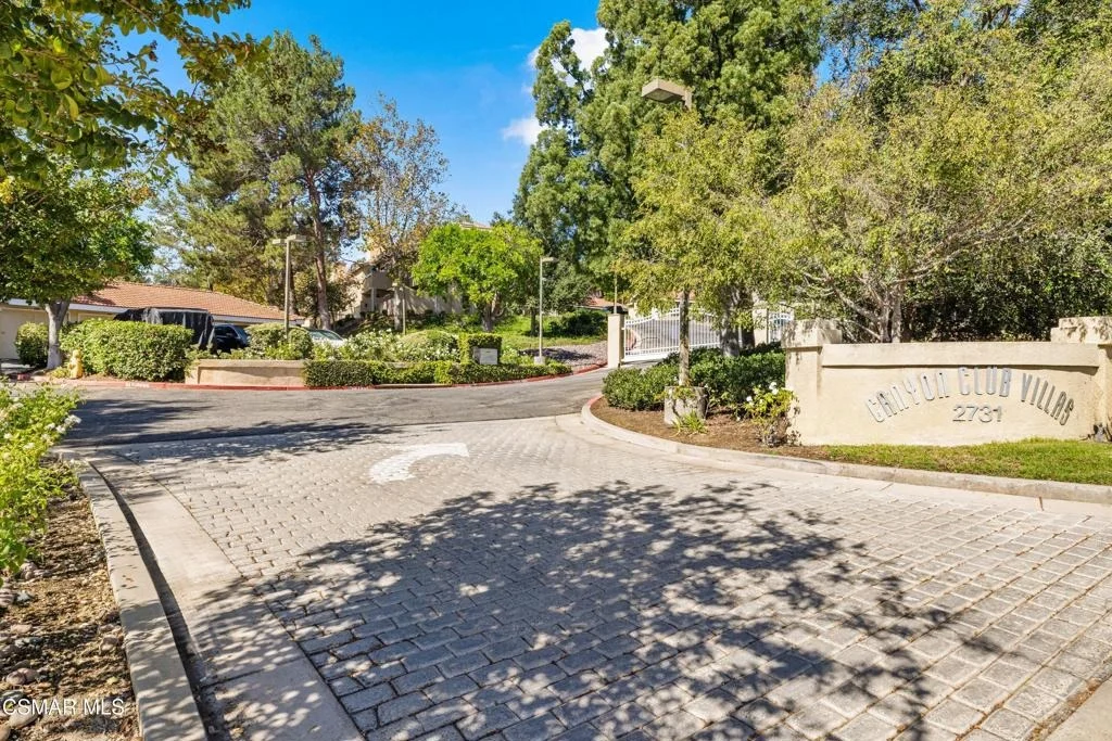 Photo of Unit 21 at 2731 Erringer Road