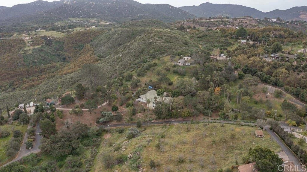 Photo of 4327 Hollyhill Road