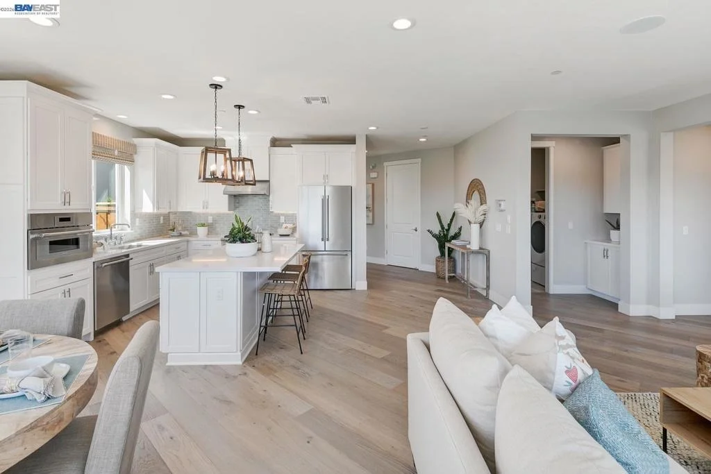 Photo of 1319 Marceline Drive