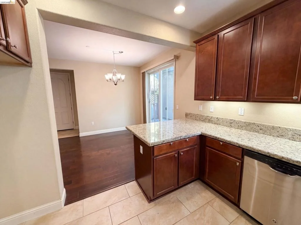 Photo of 3087 Vittoria Loop