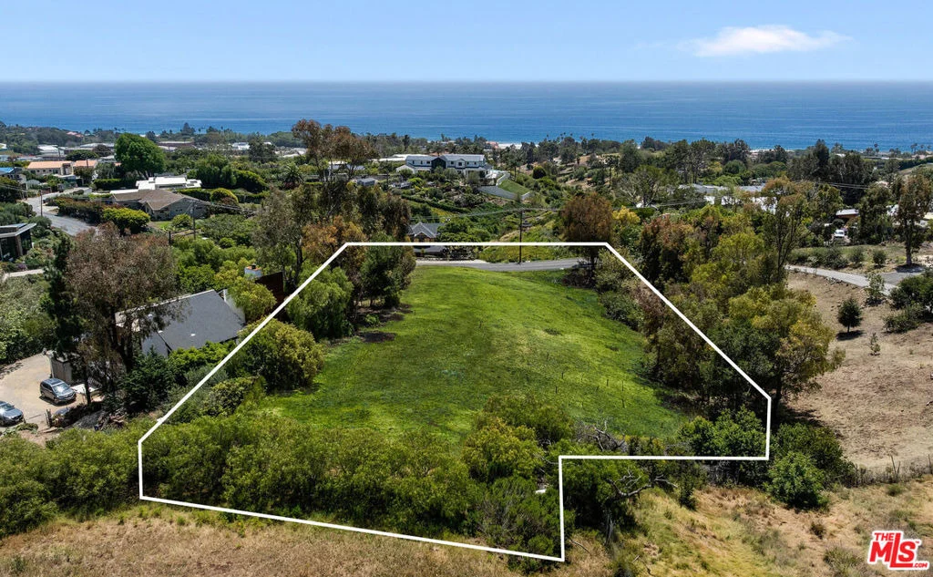 Photo of 30053 Harvester Road