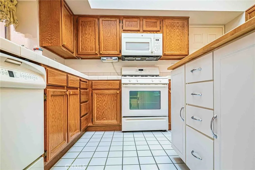 Photo of 29386 Lake Forest Drive