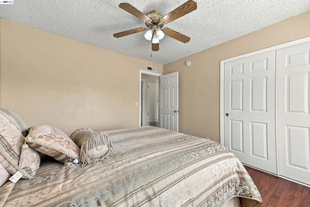 Photo of 8657 Davona Dr
