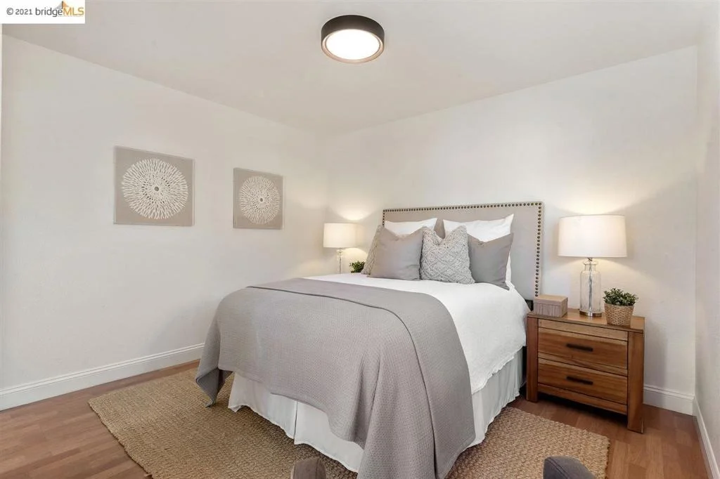 Photo of 450 Lewis Ave