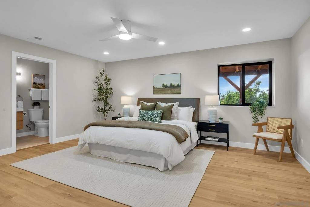 Photo of 4360 Helix Canyon Dr