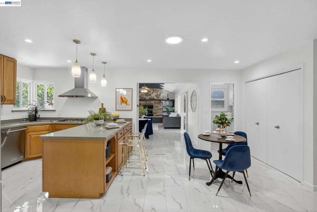 Photo of 350 Elysian Fields Dr