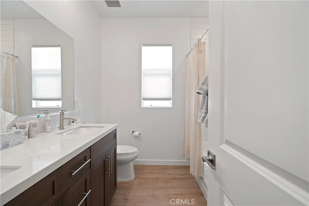 Photo of 3218 Garnet