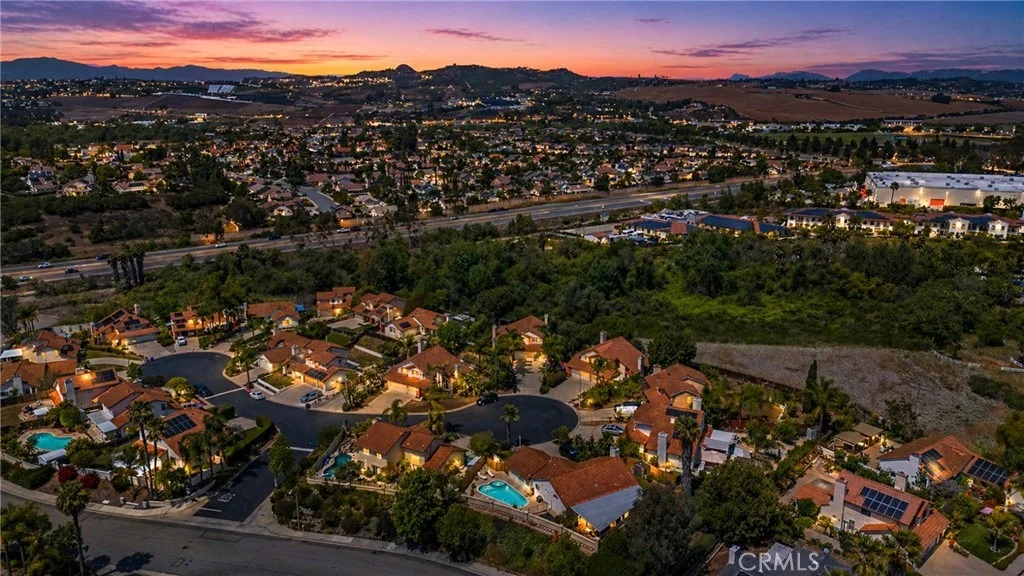 Photo of 1034 Bridle Path