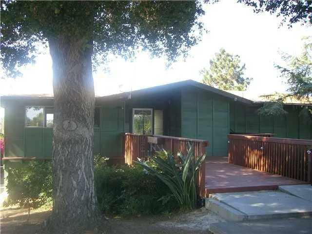 Photo of 147 Brandenburg Lane