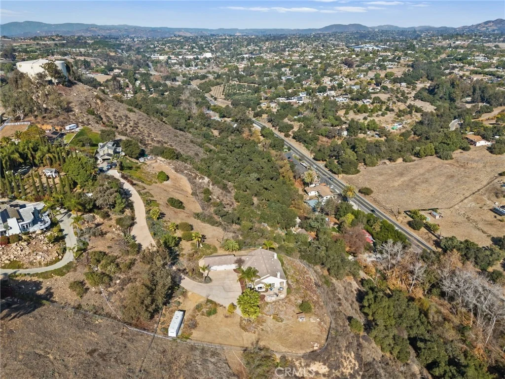 Photo of 2240 Aqua Hill Road