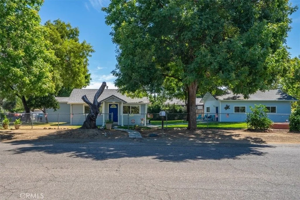 Photo of 1221 Pear