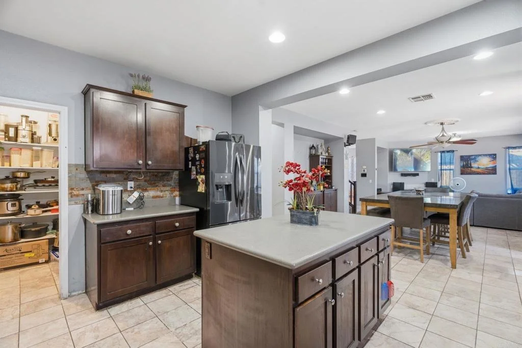 Photo of 978 Cornflower Drive