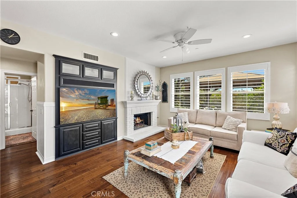 Photo of 18 Blue Spruce