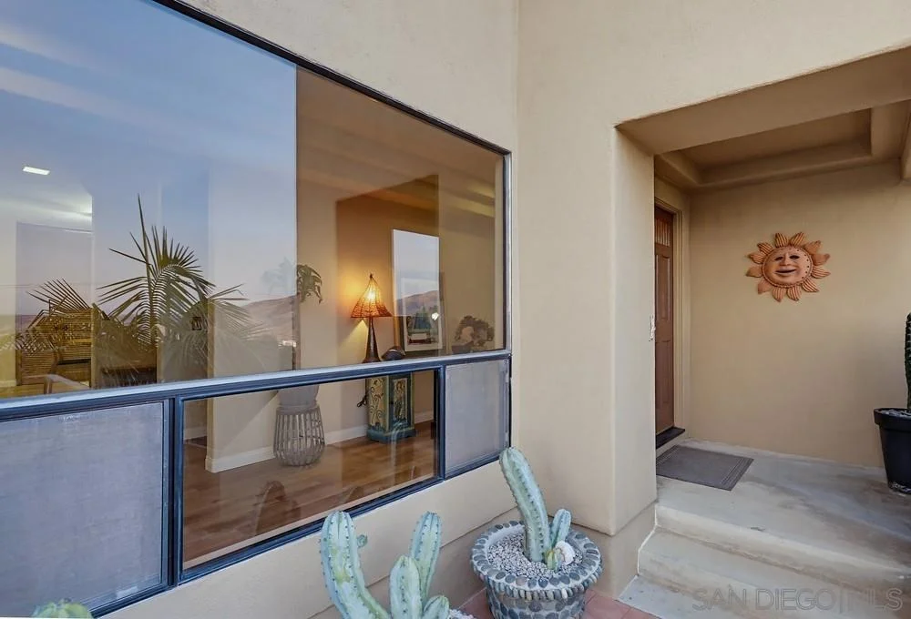 Photo of 9634 Eucalyptus St