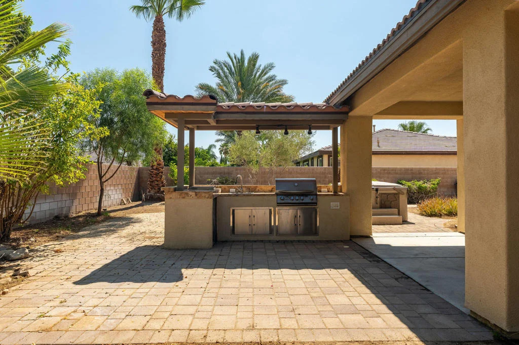 Photo of 82672 Sutton Drive