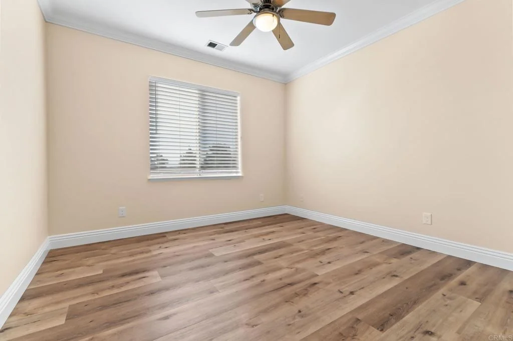Photo of 33360 Barrington