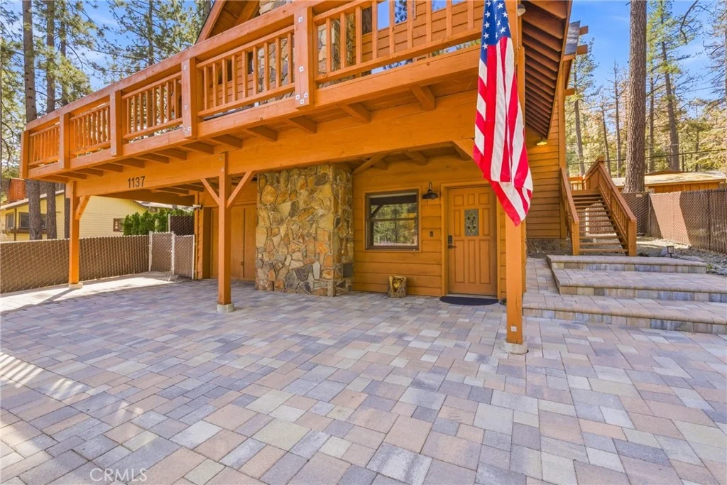 Photo of 1137 Edna