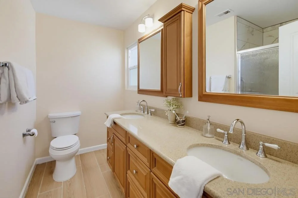 Photo of 2499 Windmill View Road