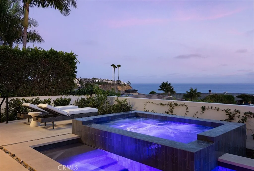 Photo of 2595 Altamar