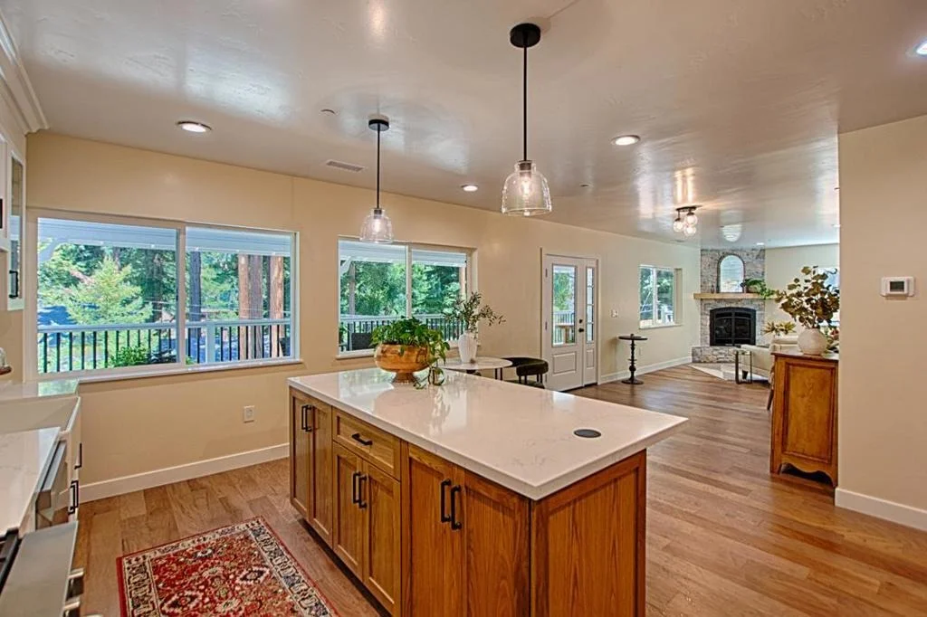 Photo of 341 Lake Drive