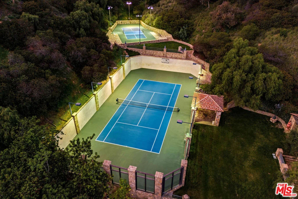 Photo of 9631 Cedarbrook Drive
