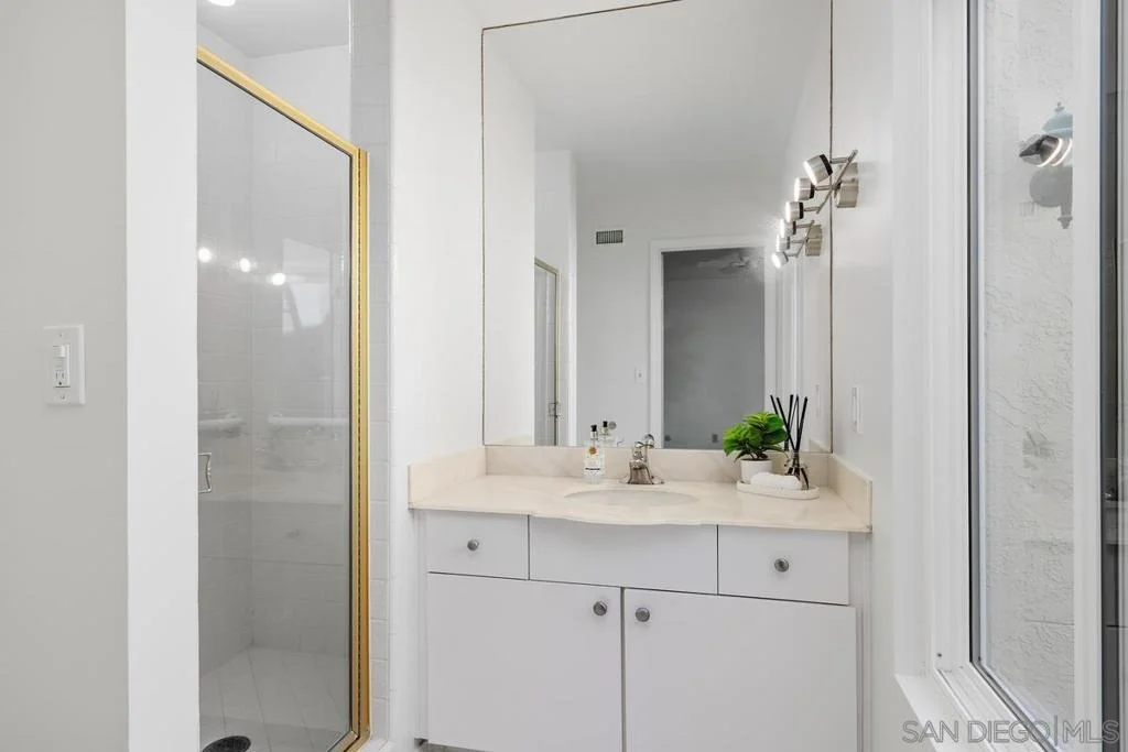 Photo of 8233 Caminito Maritimo