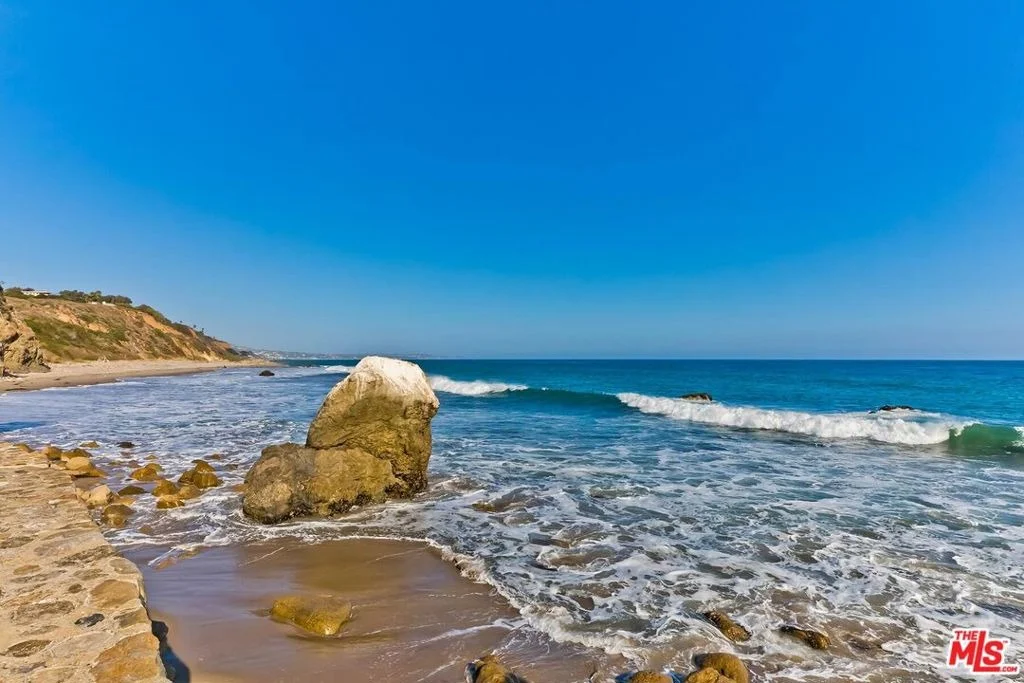 Photo of 33002 Pacific Coast Highway