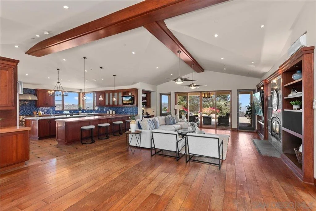 Photo of 20391 Rancho Villa