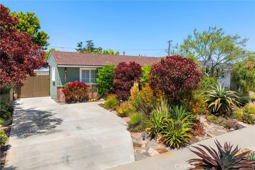 Photo of 5139 E Lanai Street
