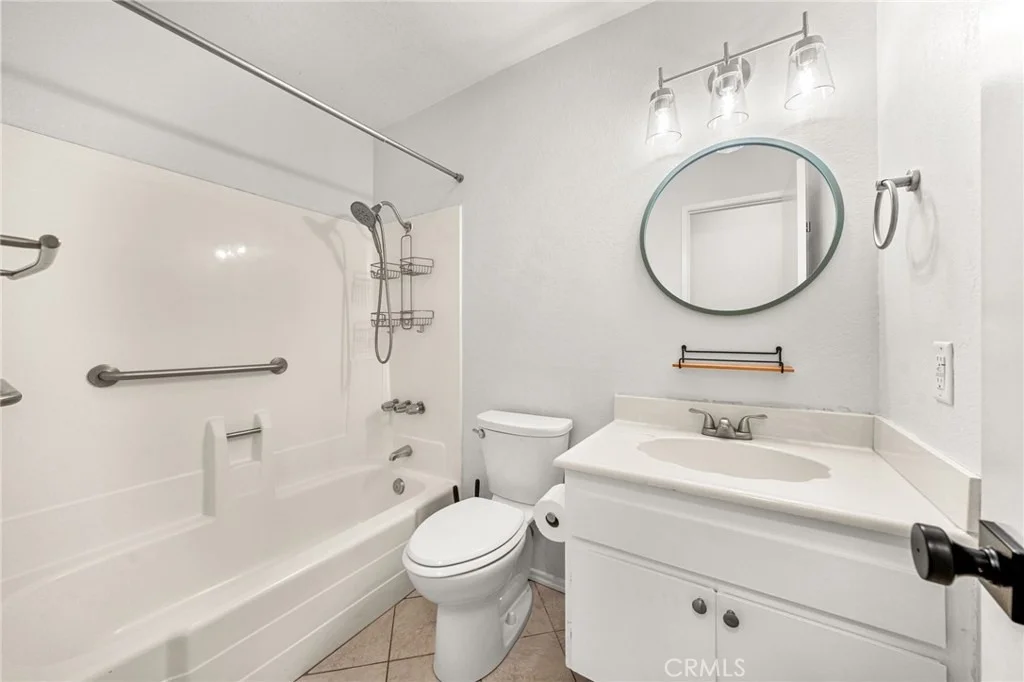 Photo of 1557 Cambridge Avenue