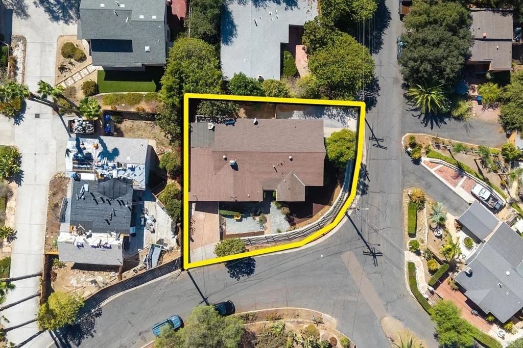 Photo of 7970 LEMON CIR