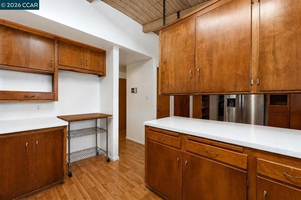 Photo of 700 Real Ave