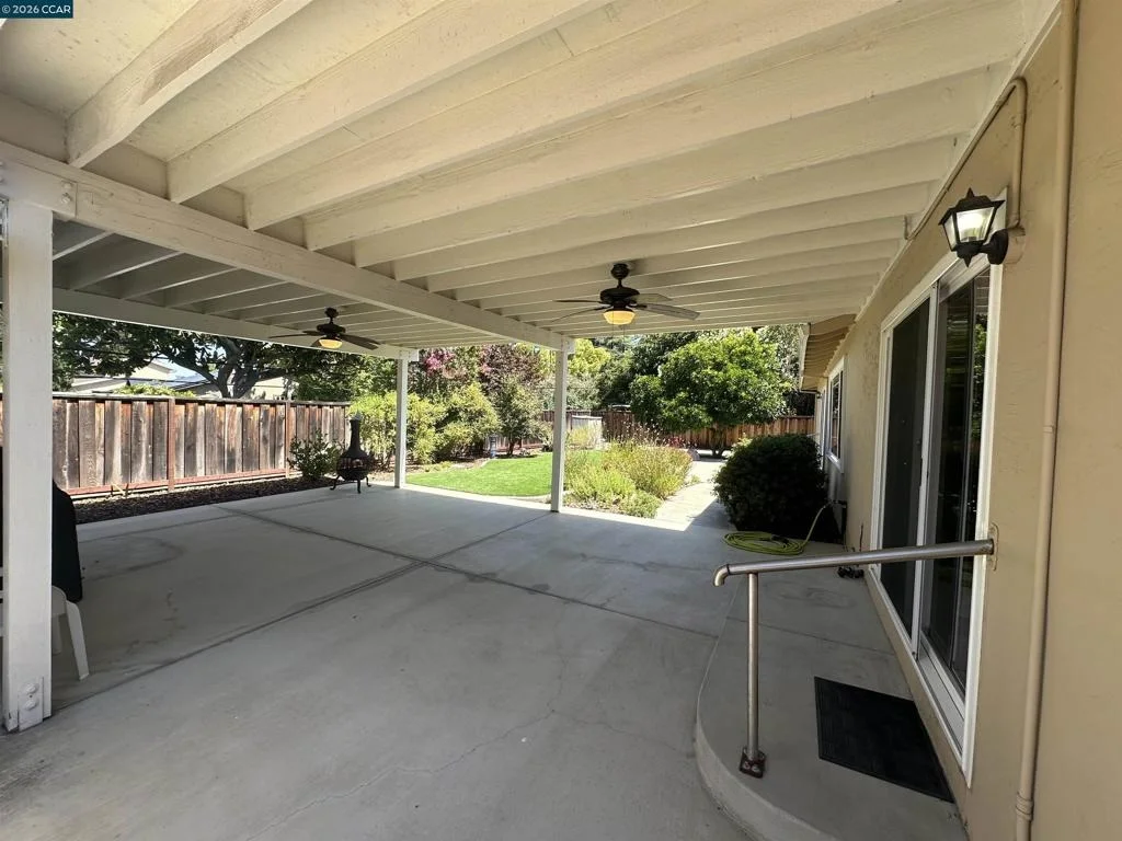 Photo of 1707 Bishop Dr