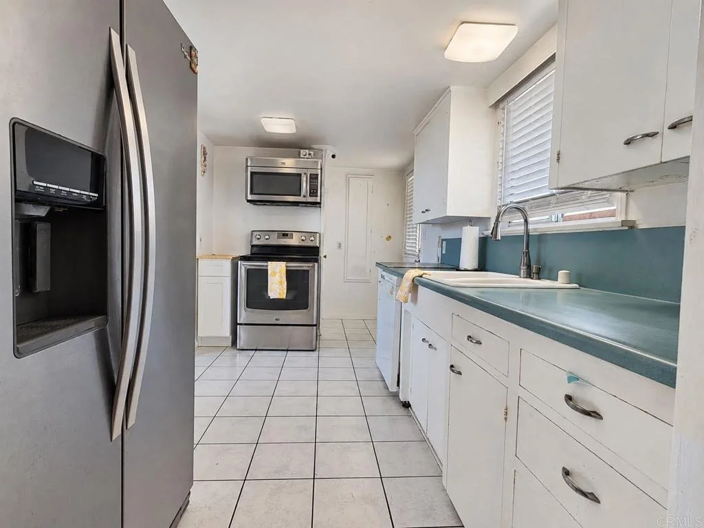 Photo of 1701 Acacia Lane