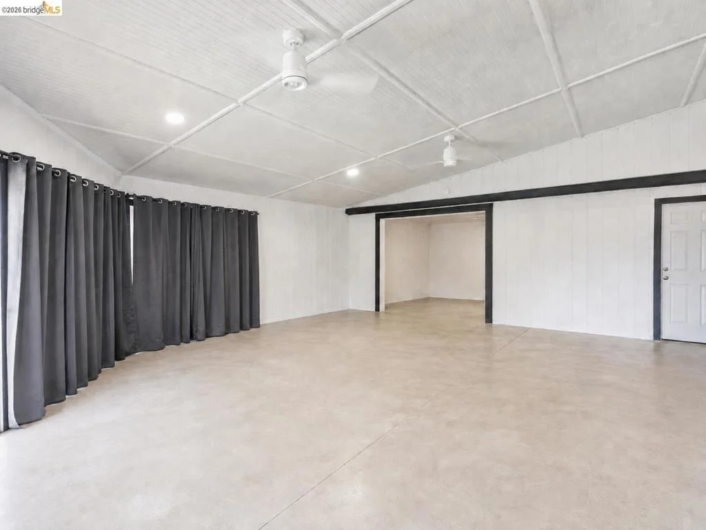 Photo of 1529 Thistle Court