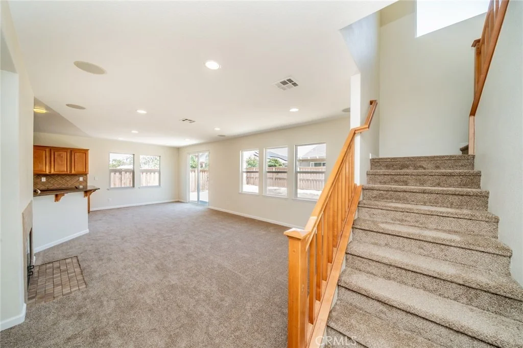 Photo of 968 Cornflower Drive