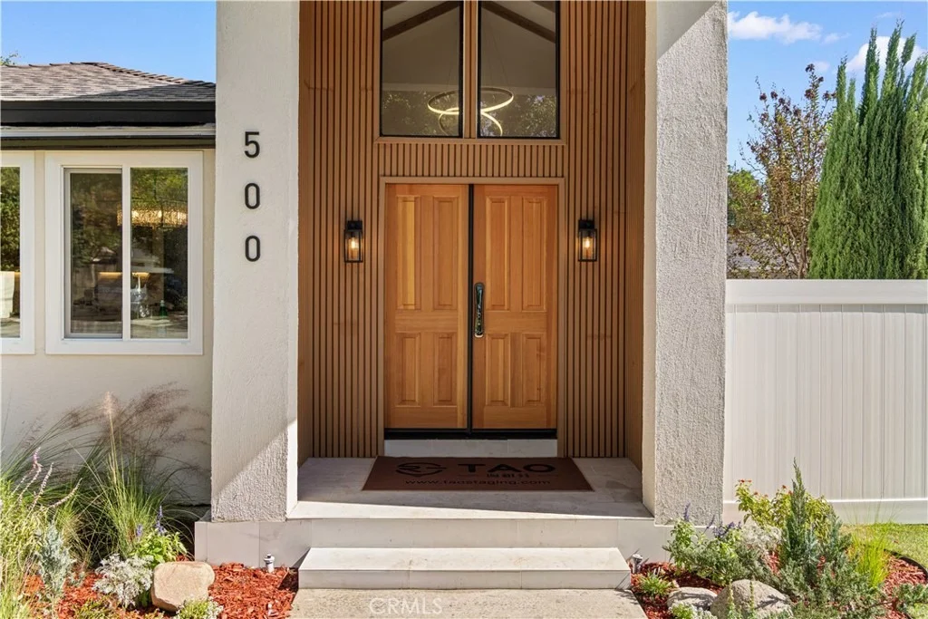 Photo of 500 Santa Paula Avenue