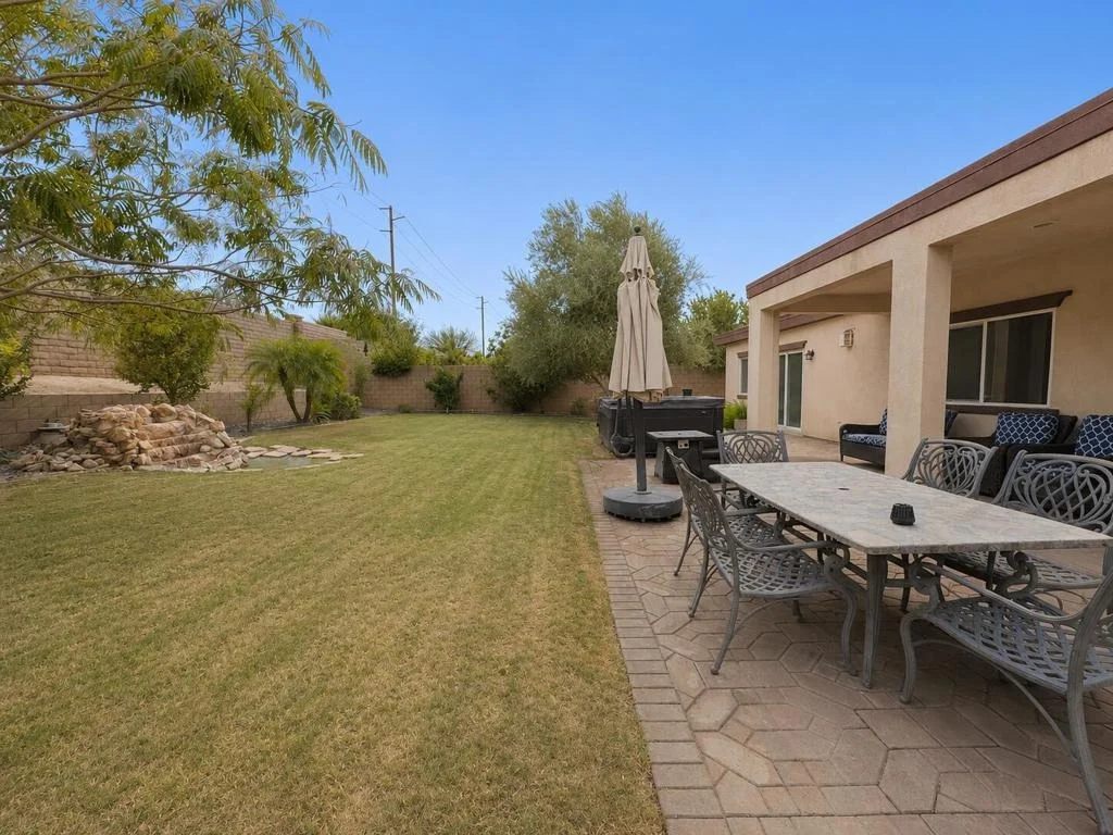Photo of 73895 Mondrian Place