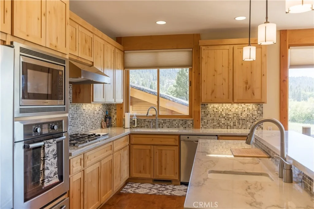 Photo of 650 Lintner