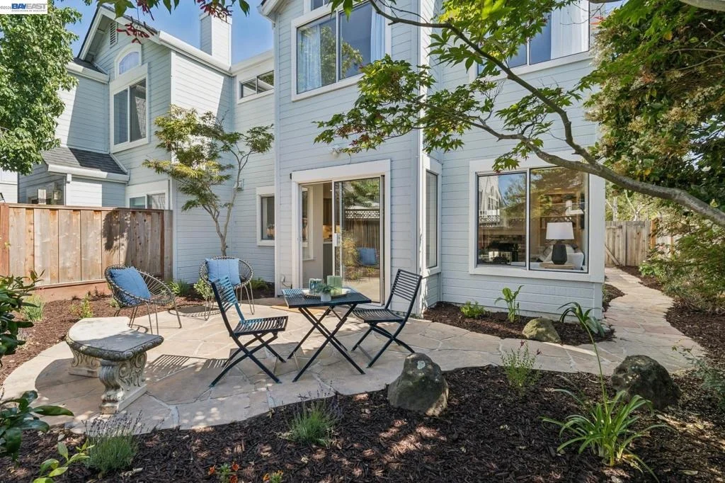Photo of 39 Benedict Ct