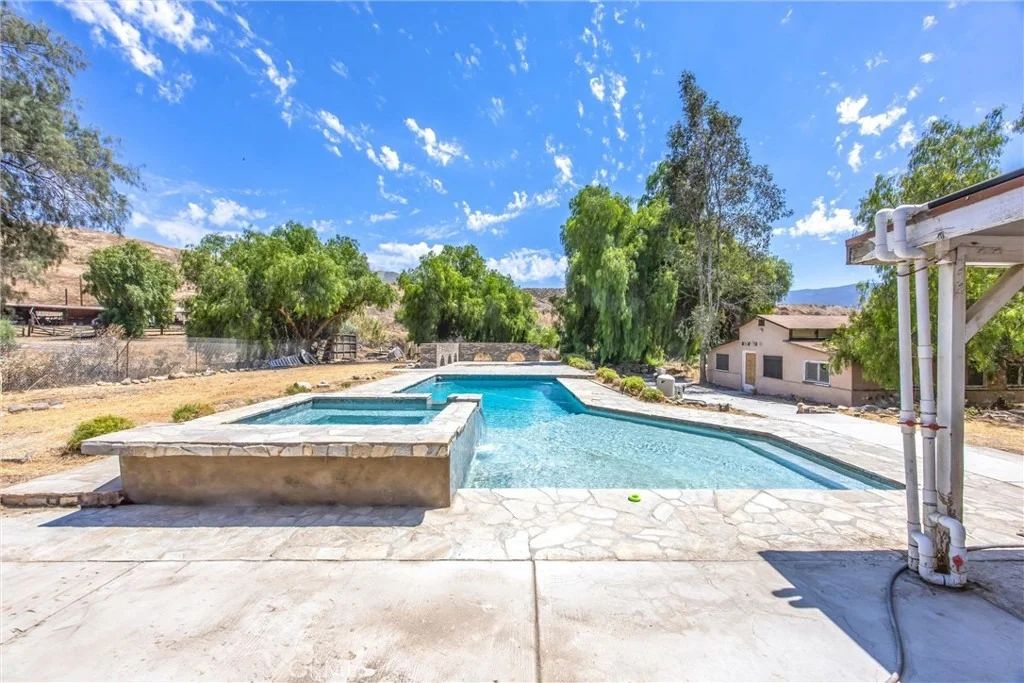 Photo of 9099 Cajalco