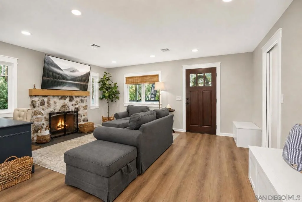 Photo of 8032 Buckthorn