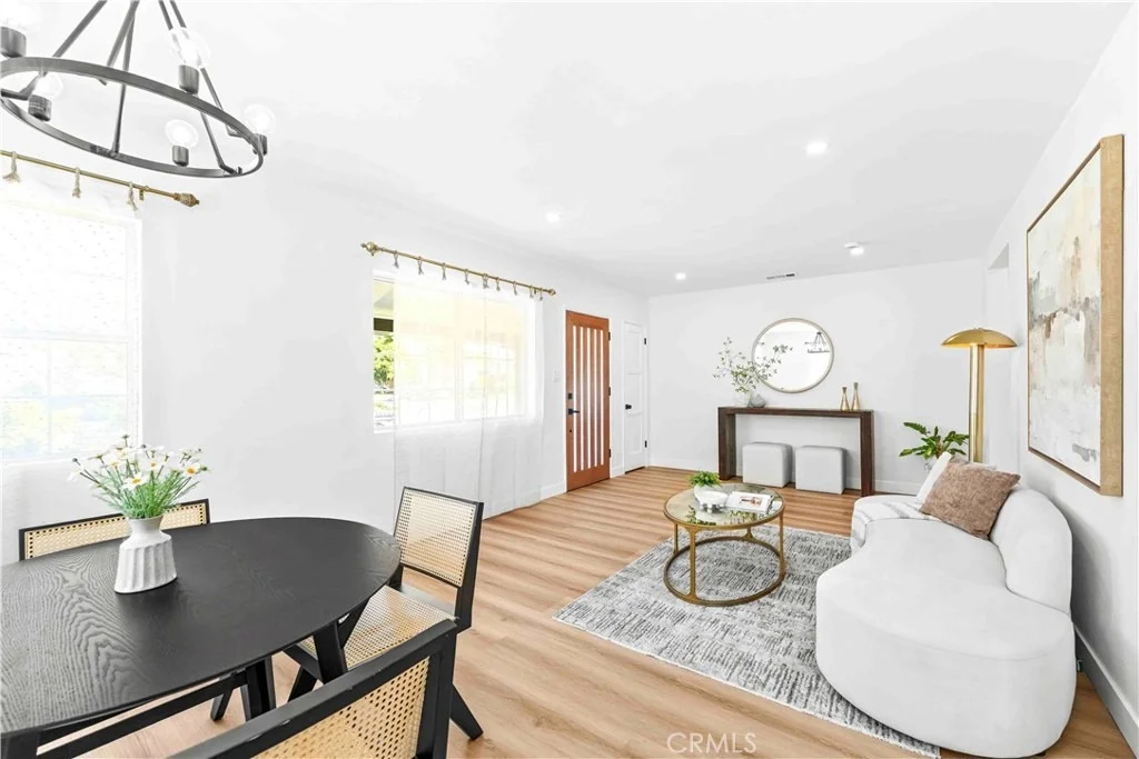 Photo of 8166 Borson
