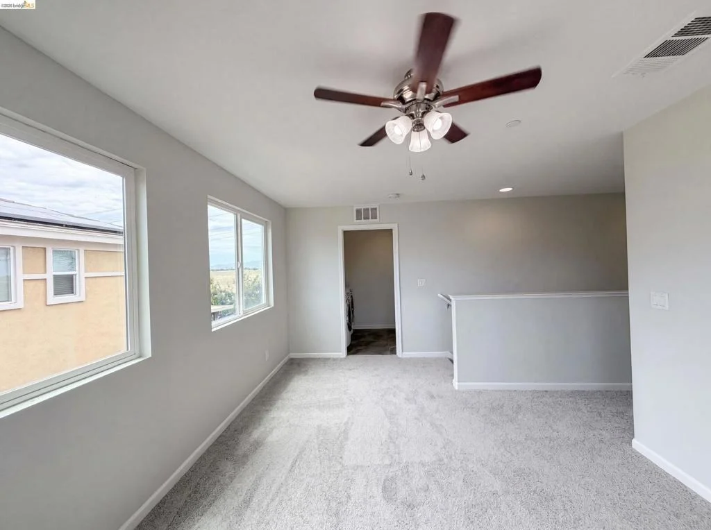 Photo of 1519 Sycamore Dr