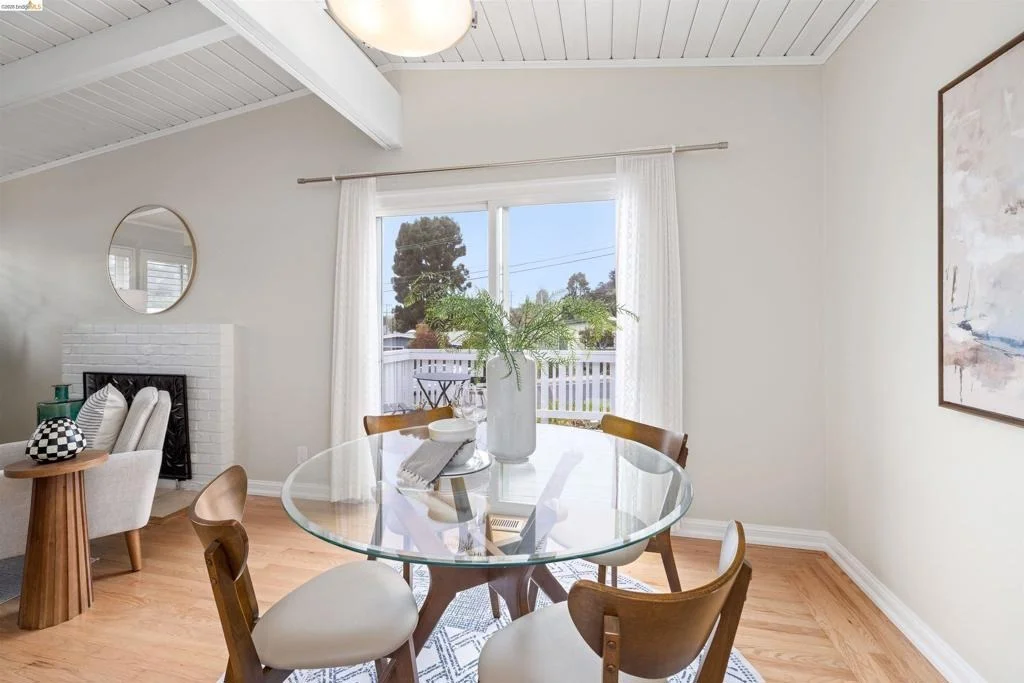 Photo of 7408 Park Vista