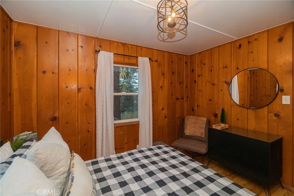 Photo of 627 Rose Lane