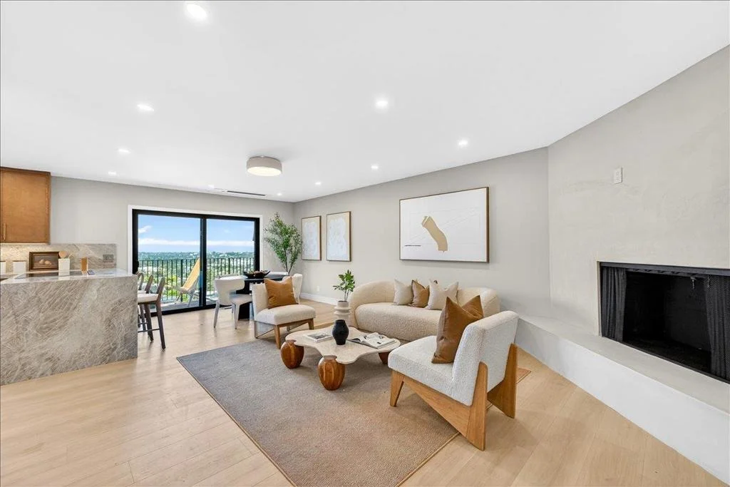 Photo of 1550 Winding Way
