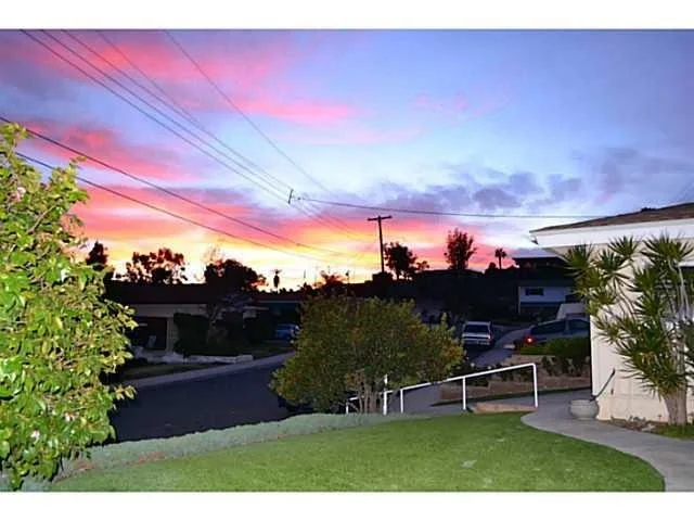 Photo of 9692 Wayfarer Drive