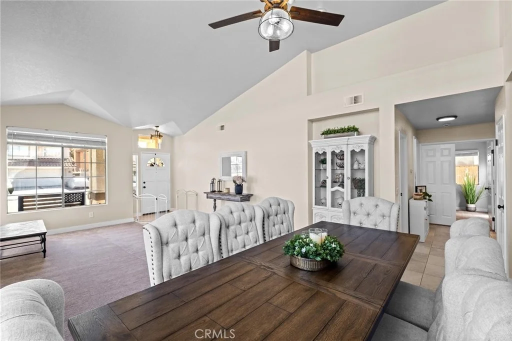 Photo of 10960 Larkspur