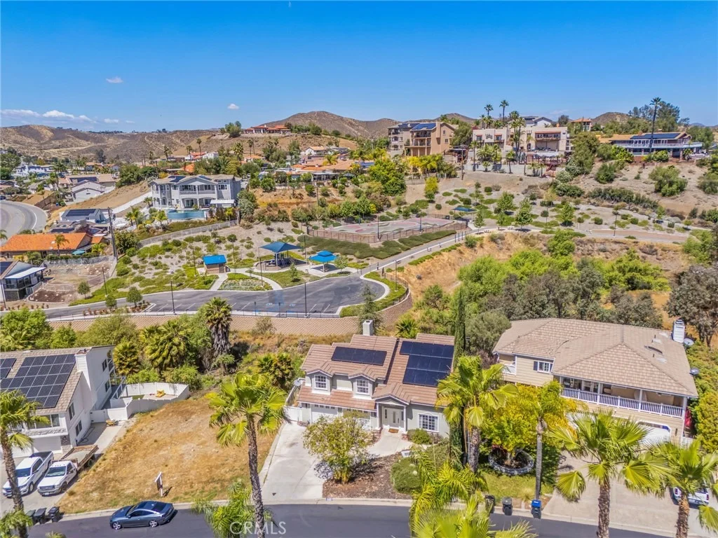 Photo of 22920 Green Pine